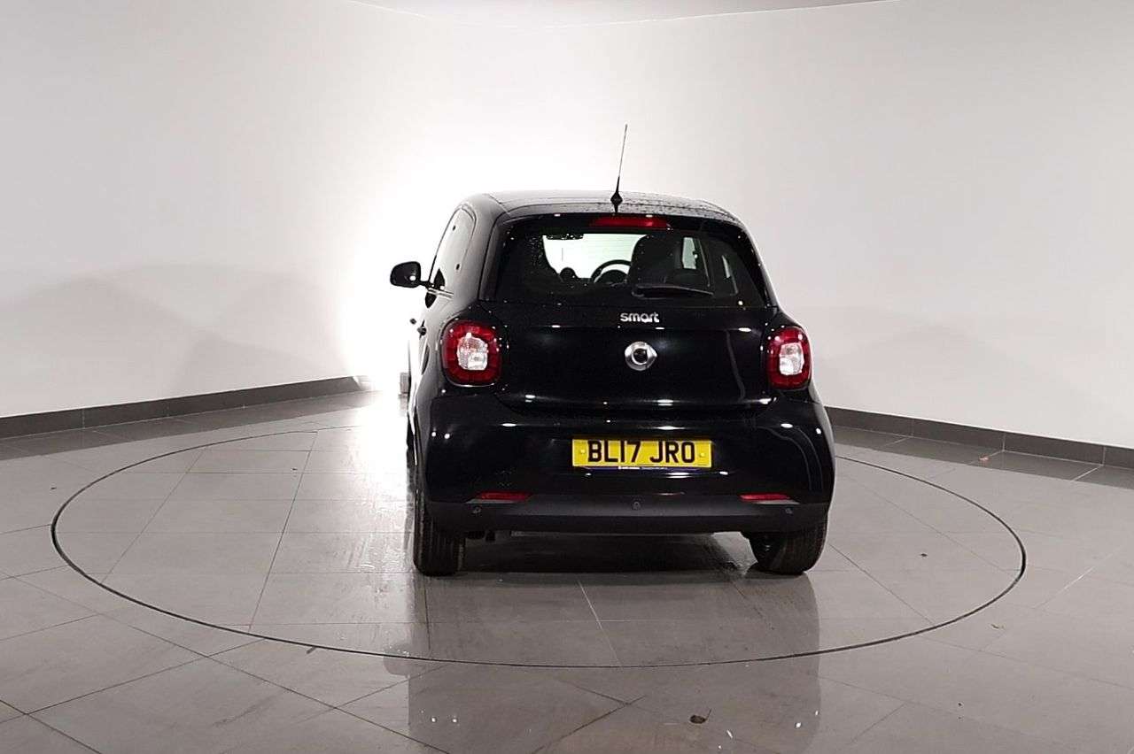 2017 SMART FORFOUR 2017 SMART FORFOUR