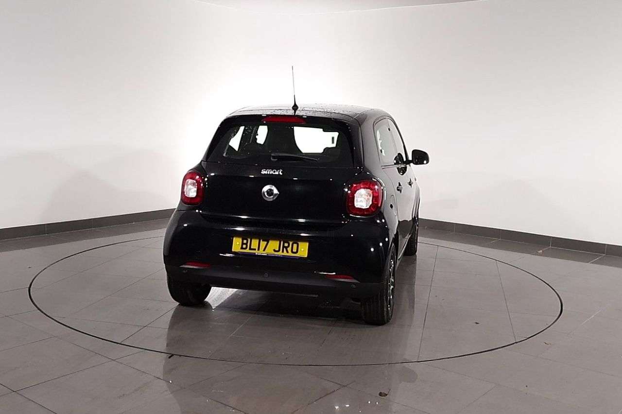 2017 SMART FORFOUR 2017 SMART FORFOUR