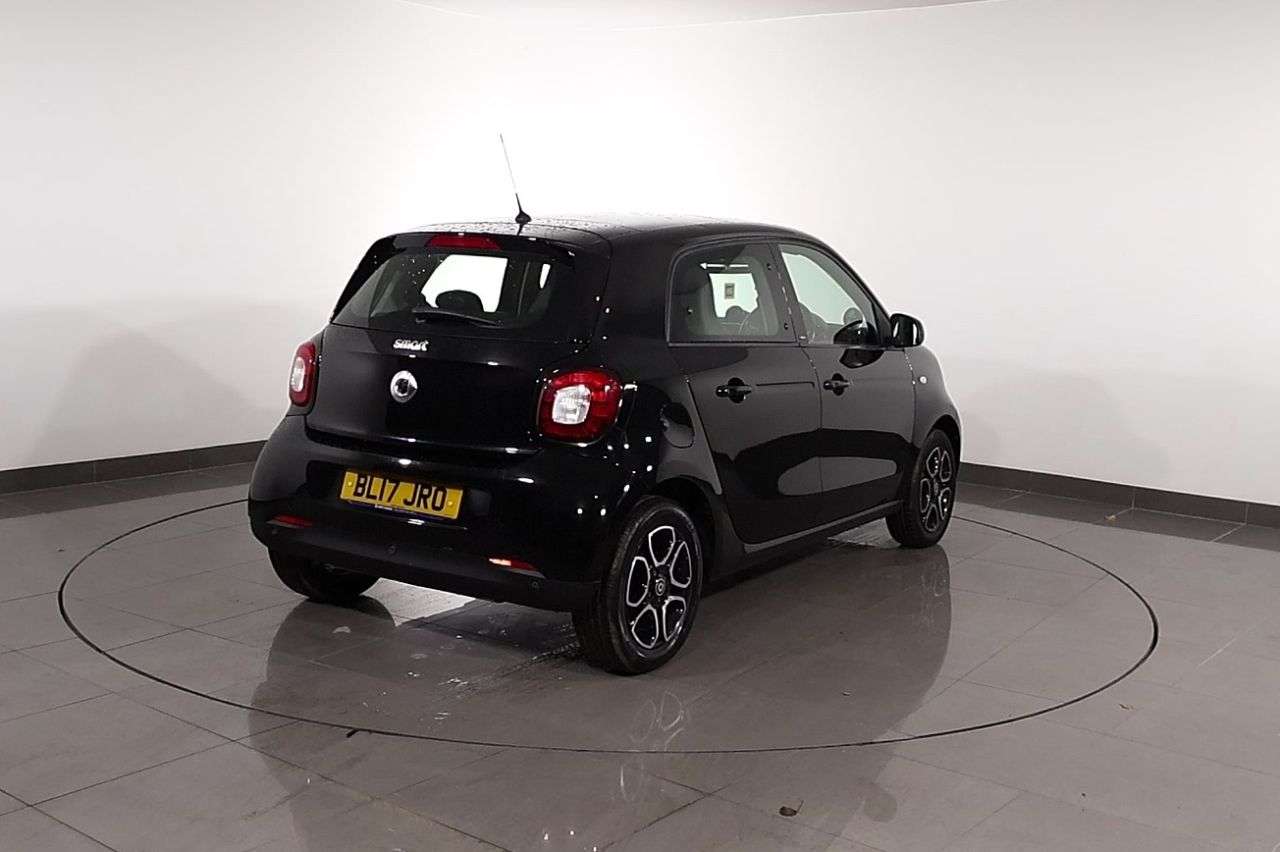 2017 SMART FORFOUR 2017 SMART FORFOUR