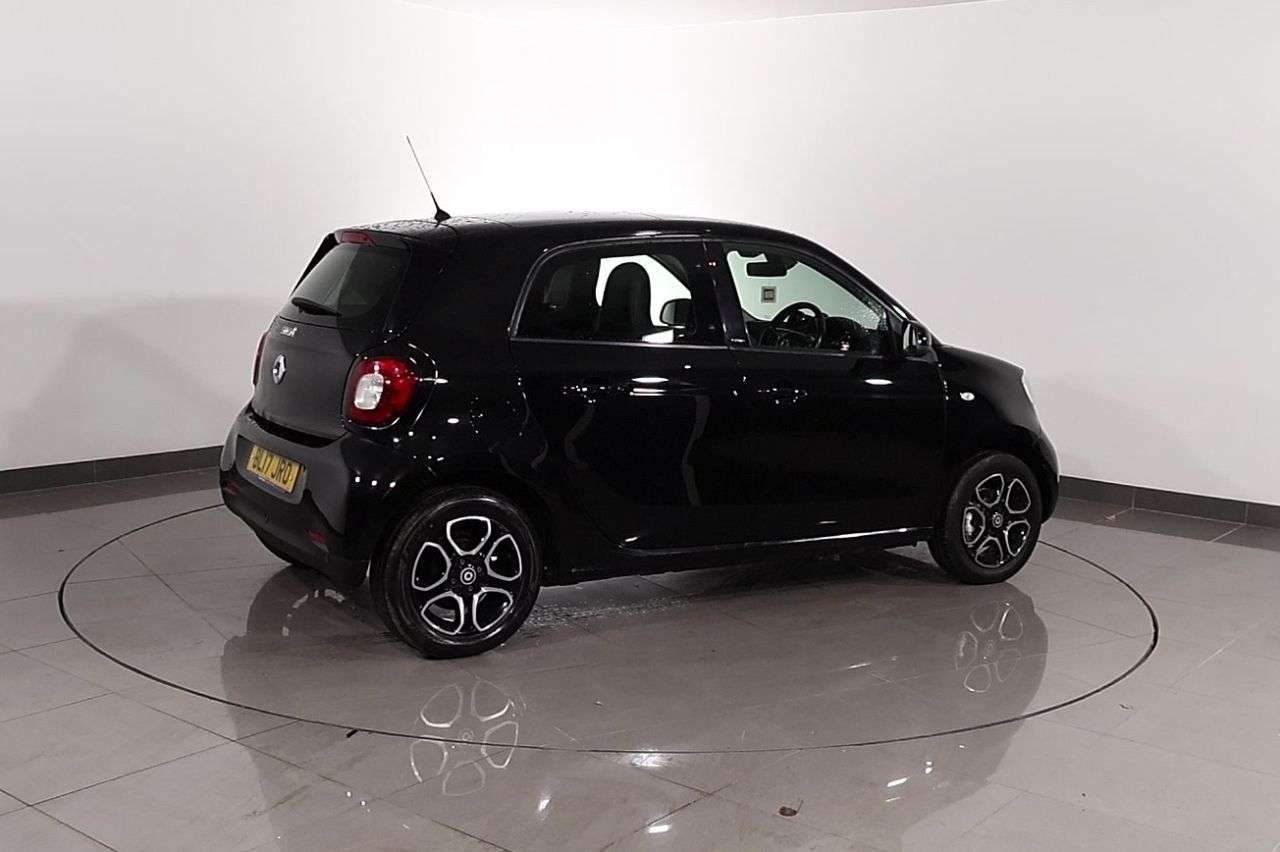 2017 SMART FORFOUR 2017 SMART FORFOUR