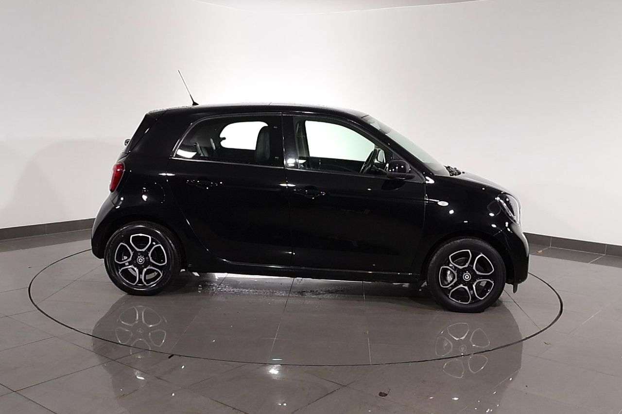 2017 SMART FORFOUR 2017 SMART FORFOUR