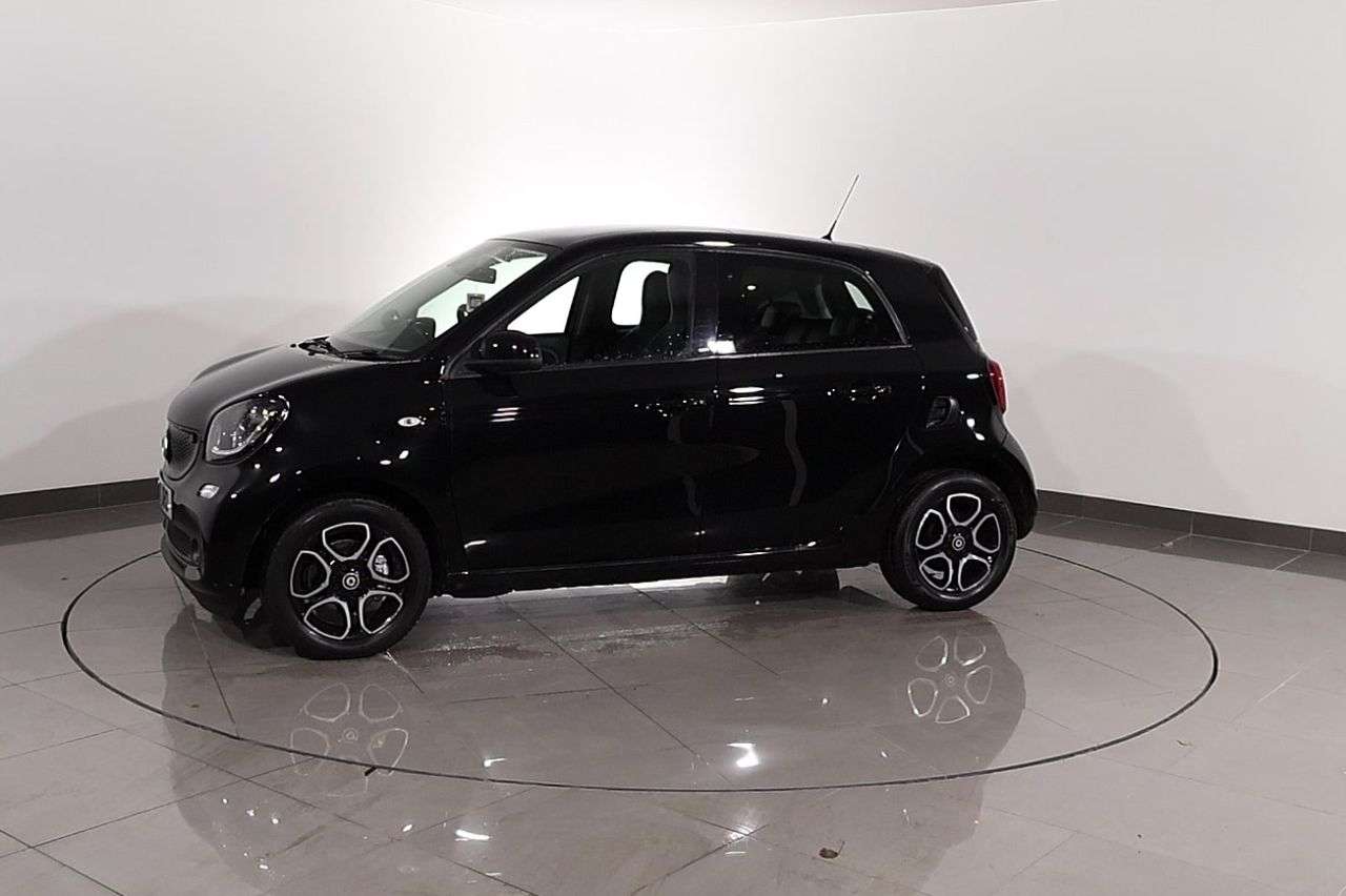 2017 SMART FORFOUR 2017 SMART FORFOUR