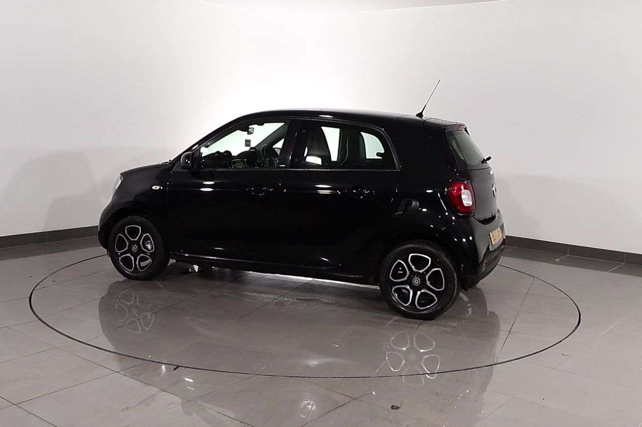 2017 SMART FORFOUR 2017 SMART FORFOUR