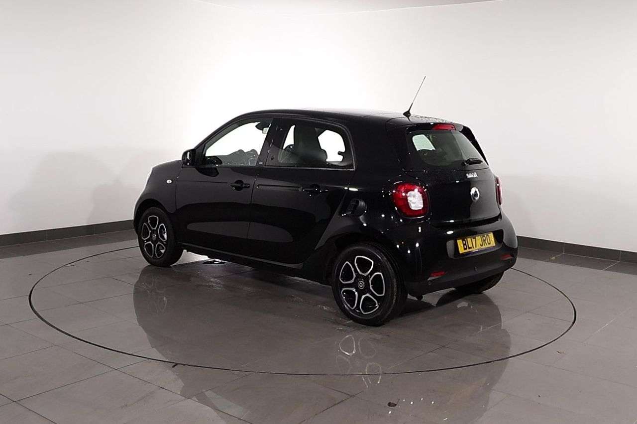 2017 SMART FORFOUR 2017 SMART FORFOUR