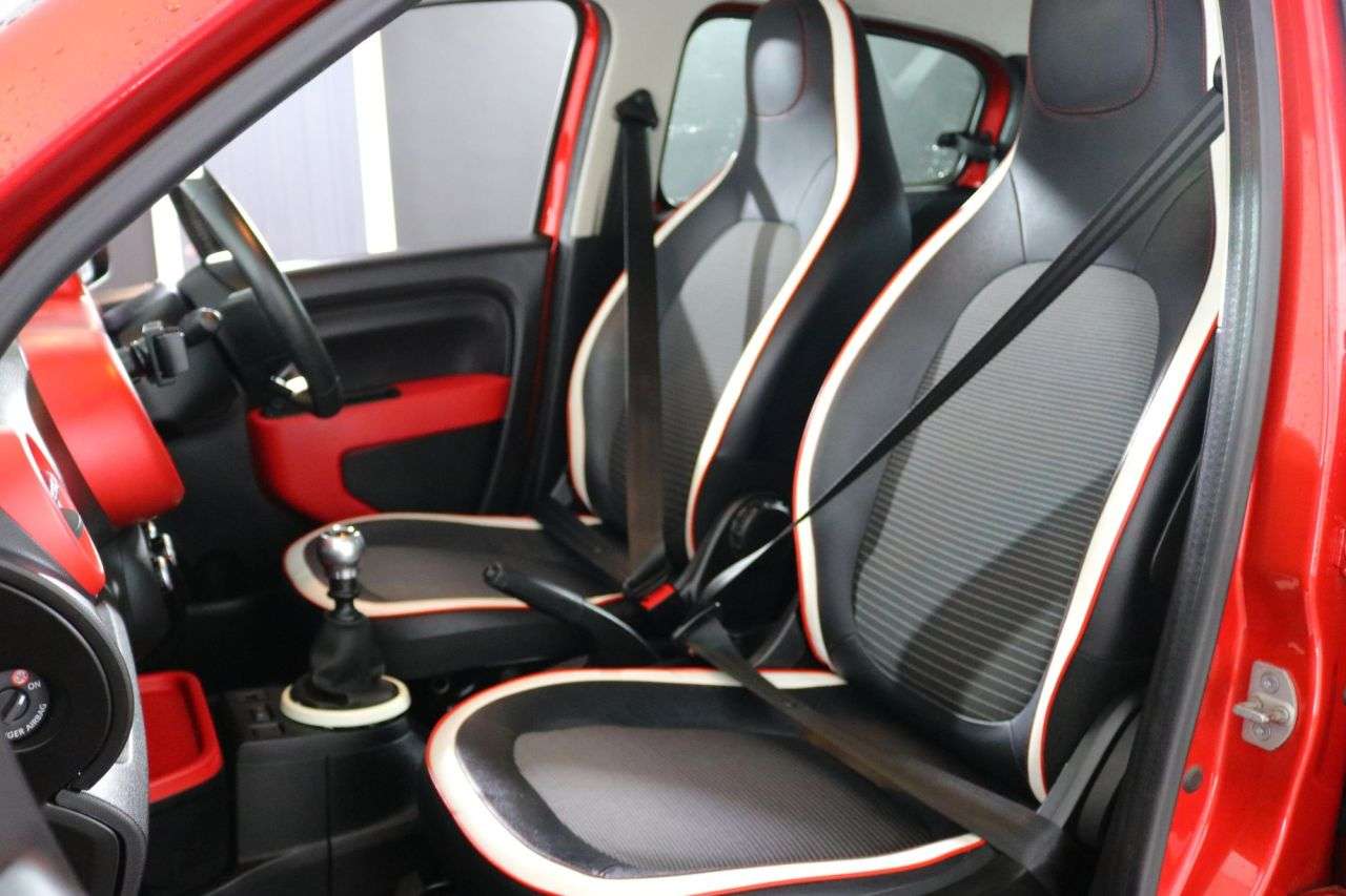 2016 RENAULT TWINGO 2016 RENAULT TWINGO