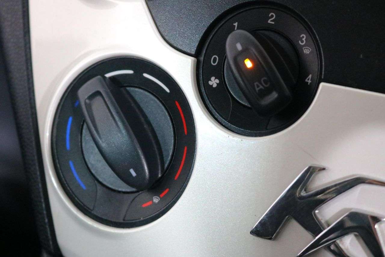 2015 FORD KA 2015 FORD KA