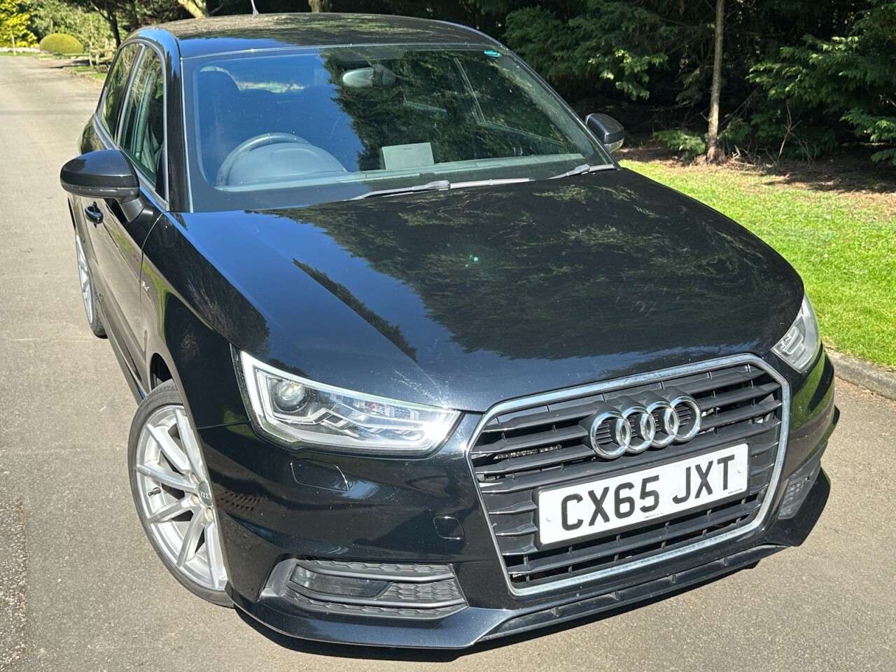 A 2015 AUDI A1 1.6 TDI S line Sportback 5dr Diesel Manual Euro 6 (s/s) (116 ps) 2 OWNERS, A 2015 AUDI A1 1.6 TDI S line Sportback 5dr Diesel Manual Euro 6 (s/s) (116 ps) 2 OWNERS,