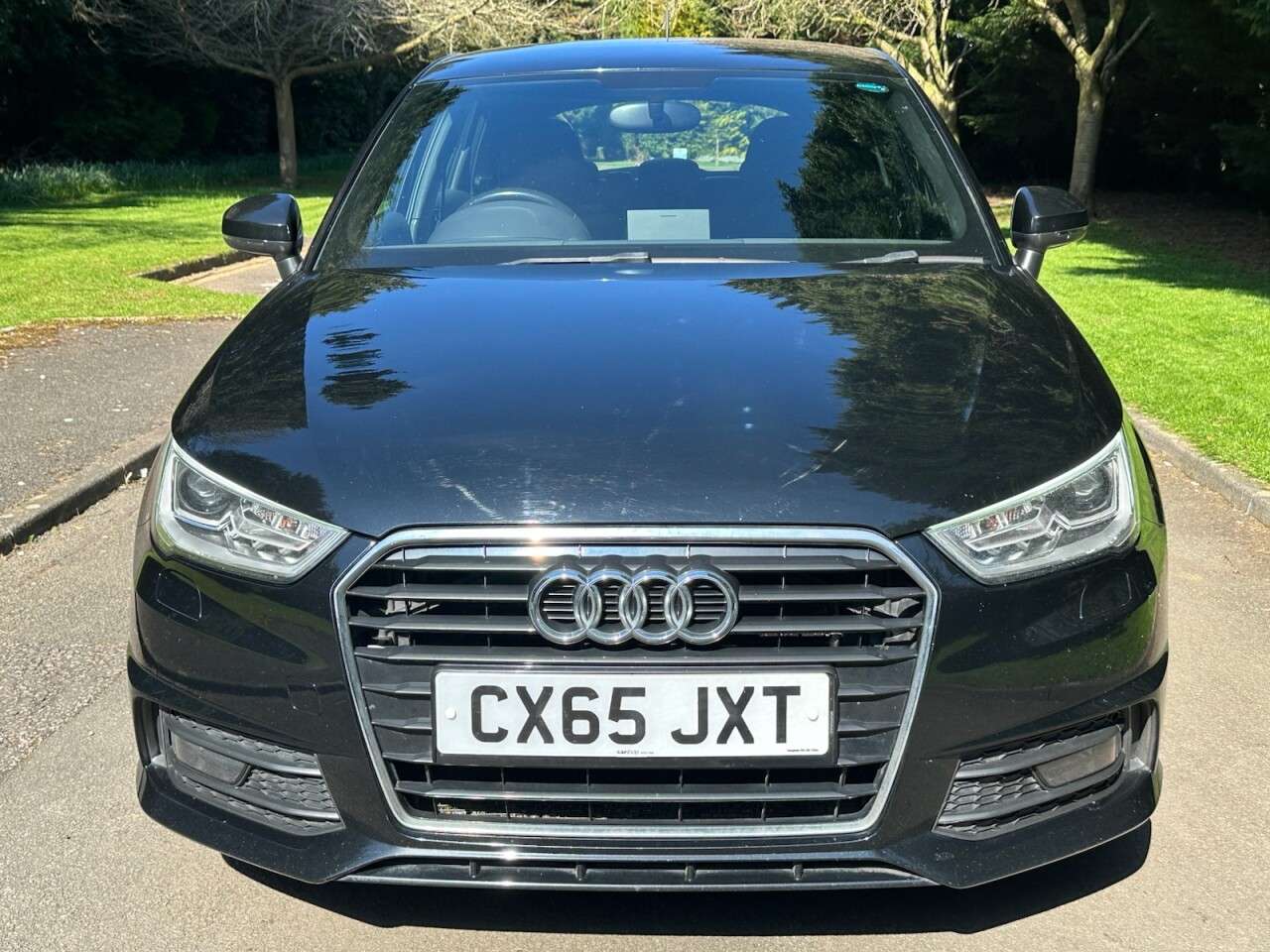 A 2015 AUDI A1 1.6 TDI S line Sportback 5dr Diesel Manual Euro 6 (s/s) (116 ps) 2 OWNERS, A 2015 AUDI A1 1.6 TDI S line Sportback 5dr Diesel Manual Euro 6 (s/s) (116 ps) 2 OWNERS,