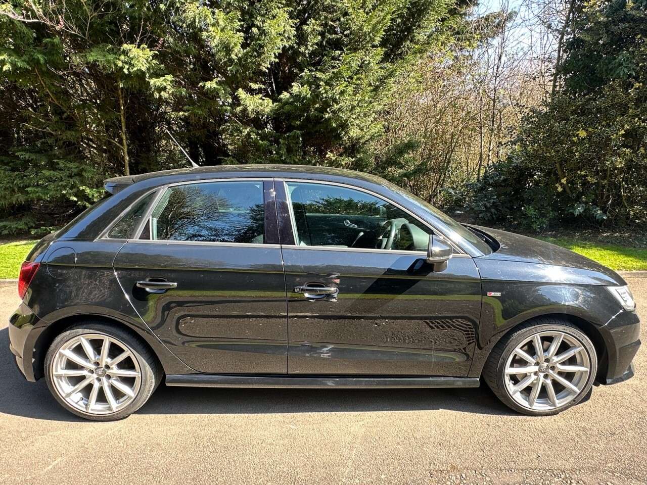 2015 AUDI A1 2015 AUDI A1