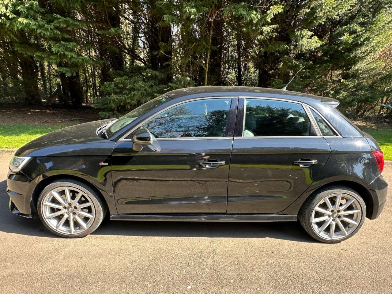 2015 AUDI A1 2015 AUDI A1