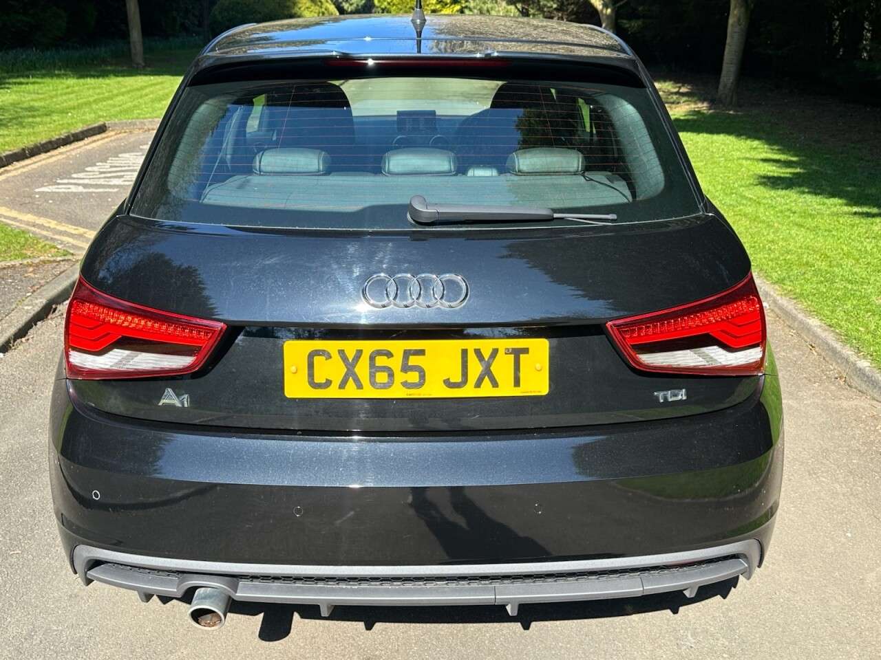 2015 AUDI A1 2015 AUDI A1