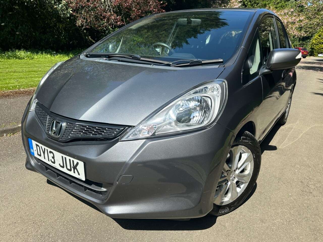 A 2013 HONDA JAZZ 1.4 i-VTEC ES Hatchback 5dr Petrol CVT Euro 5 (99 ps) VERY LOW MILEAGE, ALL A 2013 HONDA JAZZ 1.4 i-VTEC ES Hatchback 5dr Petrol CVT Euro 5 (99 ps) VERY LOW MILEAGE, ALL