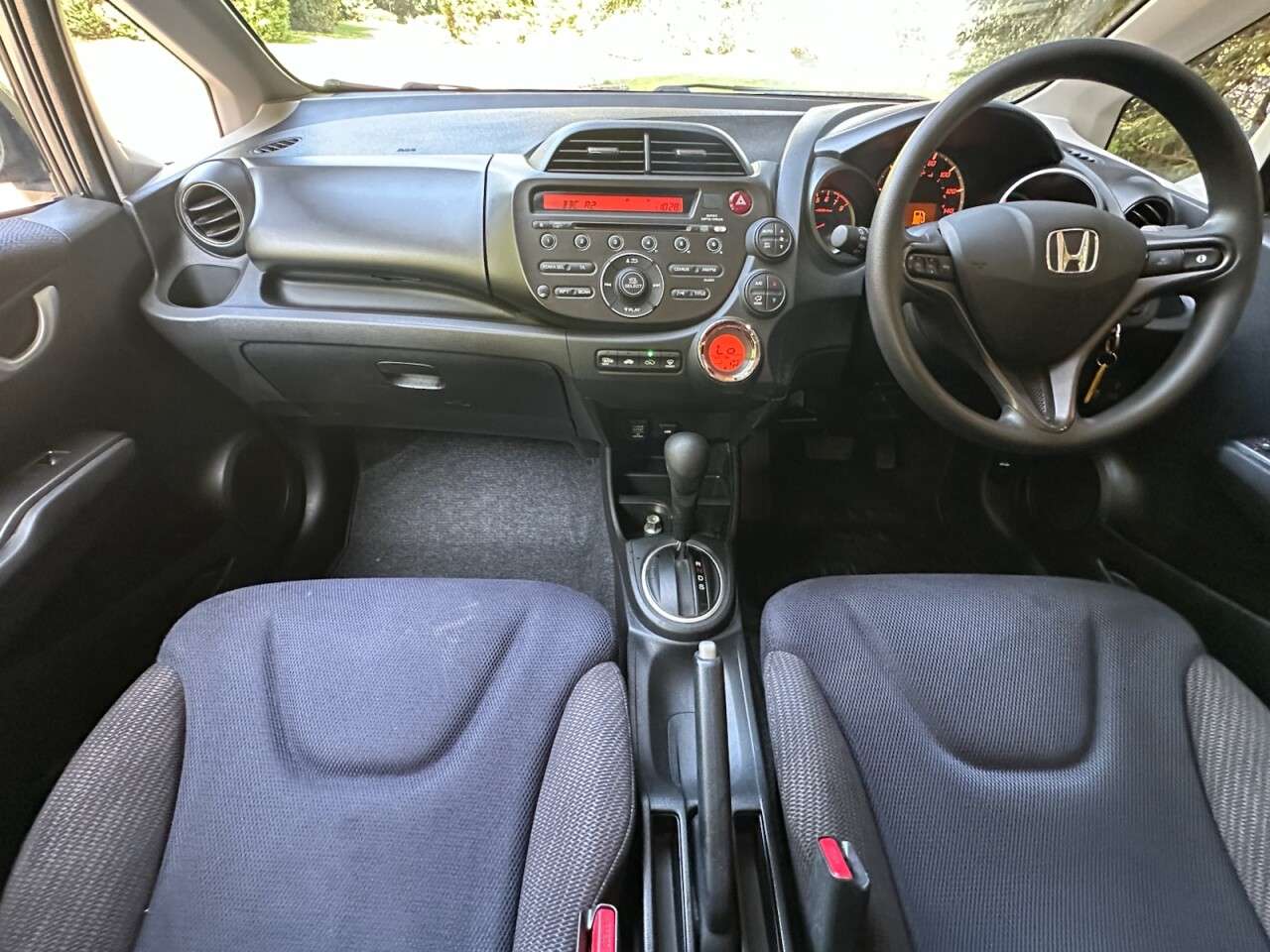 2013 HONDA JAZZ 2013 HONDA JAZZ