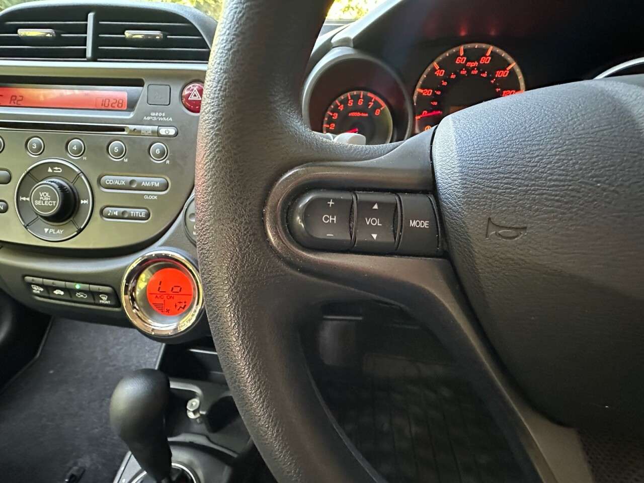 2013 HONDA JAZZ 2013 HONDA JAZZ