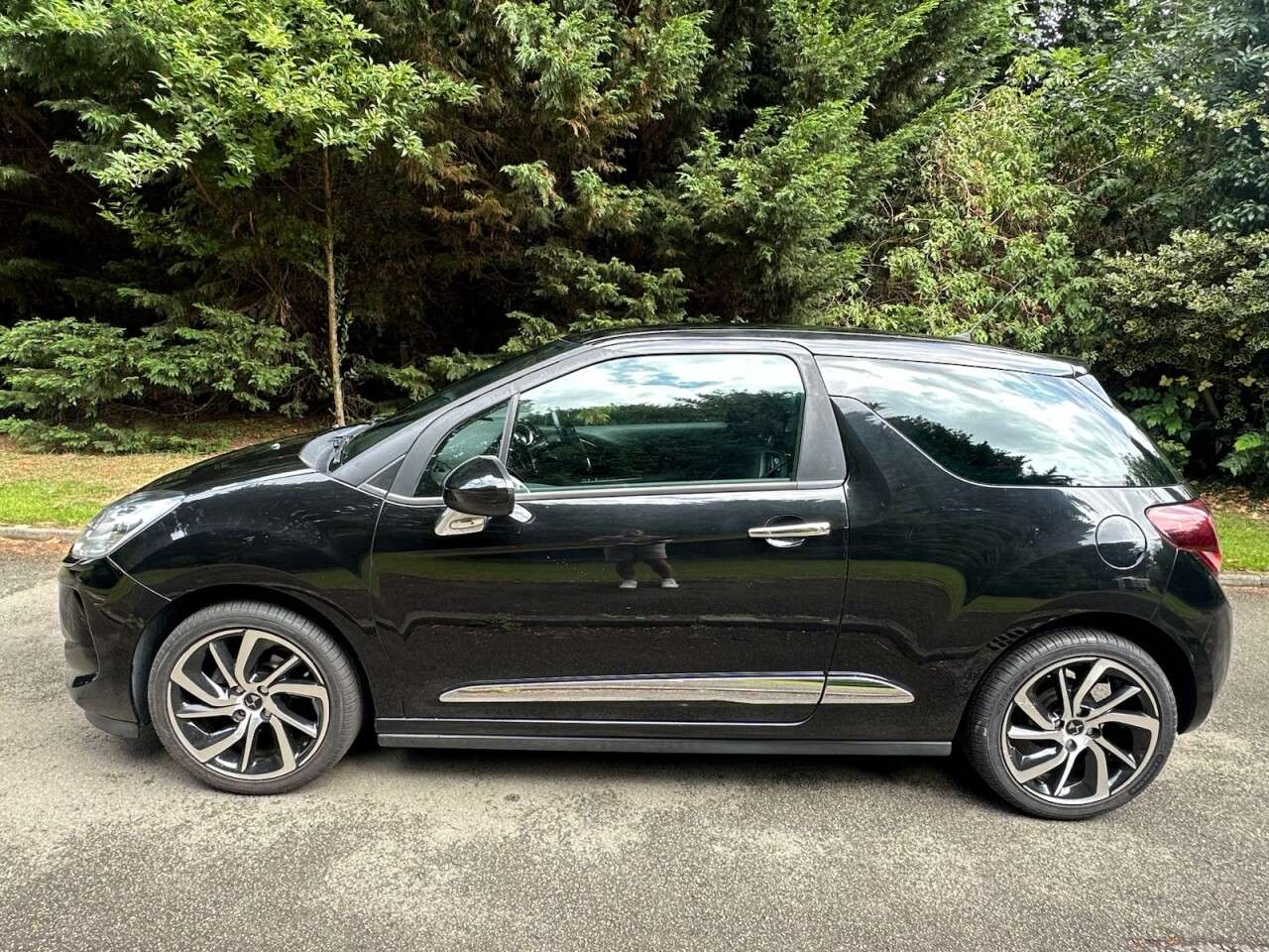 2017 DS AUTOMOBILES DS 3 2017 DS AUTOMOBILES DS 3