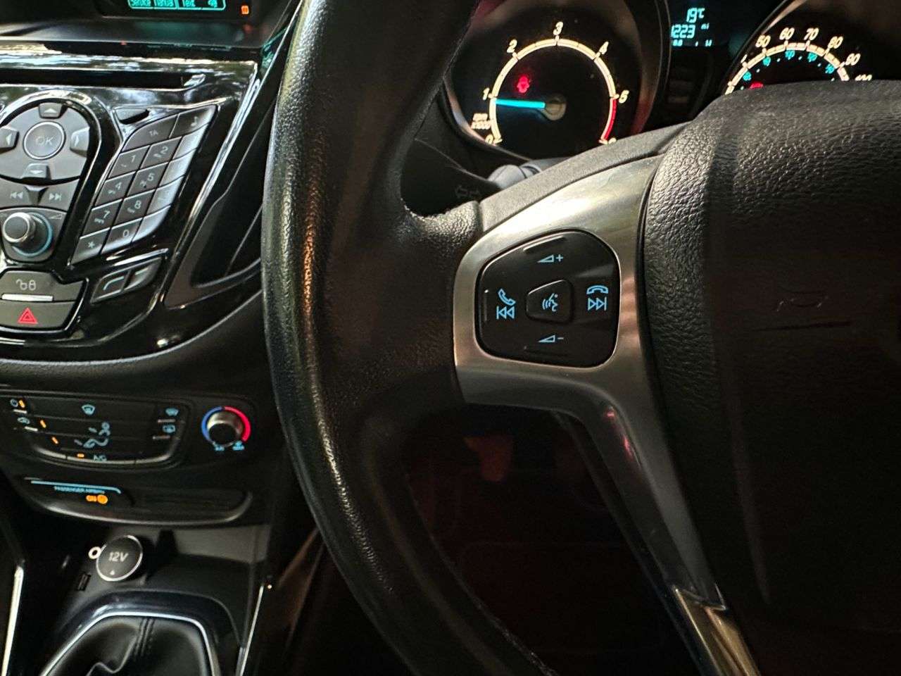 2015 FORD B-MAX 2015 FORD B-MAX