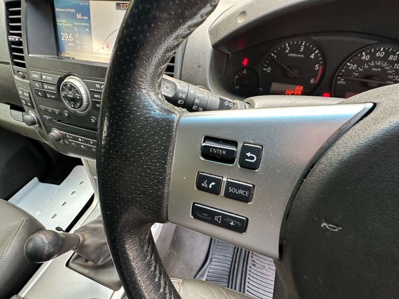 2015 NISSAN NAVARA 2015 NISSAN NAVARA