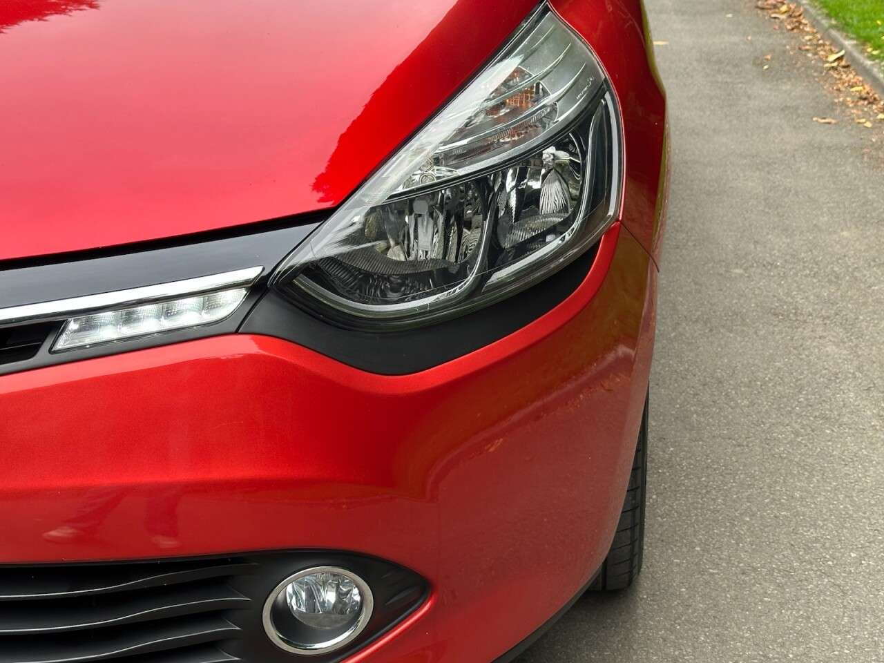 2014 RENAULT CLIO 2014 RENAULT CLIO
