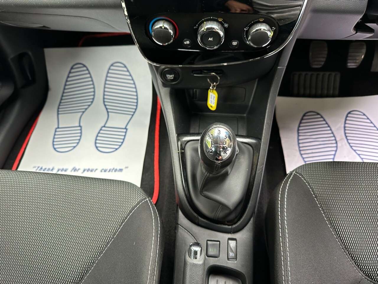 2014 RENAULT CLIO 2014 RENAULT CLIO