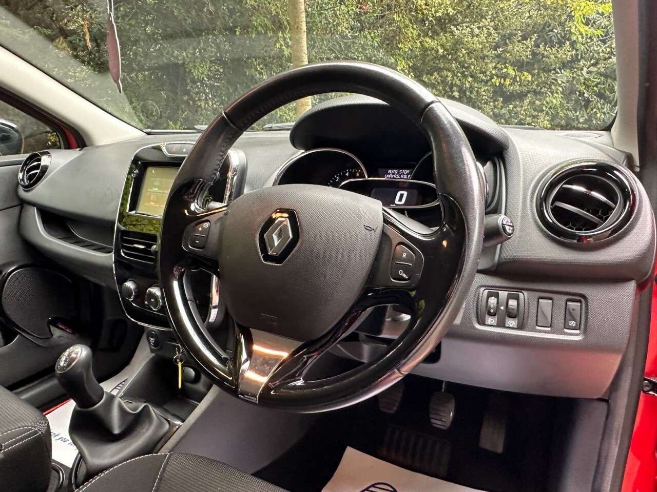 2014 RENAULT CLIO 2014 RENAULT CLIO