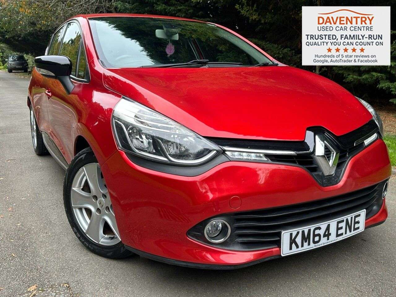A 2014 RENAULT CLIO 1.5 dCi Dynamique MediaNav Hatchback 5dr Diesel Manual Euro 5 (s/s) (90 ps) A 2014 RENAULT CLIO 1.5 dCi Dynamique MediaNav Hatchback 5dr Diesel Manual Euro 5 (s/s) (90 ps)