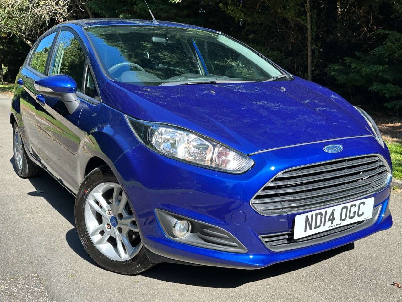 A 2014 FORD FIESTA 1.6 TDCi ECOnetic Style Hatchback 5dr Diesel Manual Euro 5 (s/s) (95 ps) A/ A 2014 FORD FIESTA 1.6 TDCi ECOnetic Style Hatchback 5dr Diesel Manual Euro 5 (s/s) (95 ps) A/