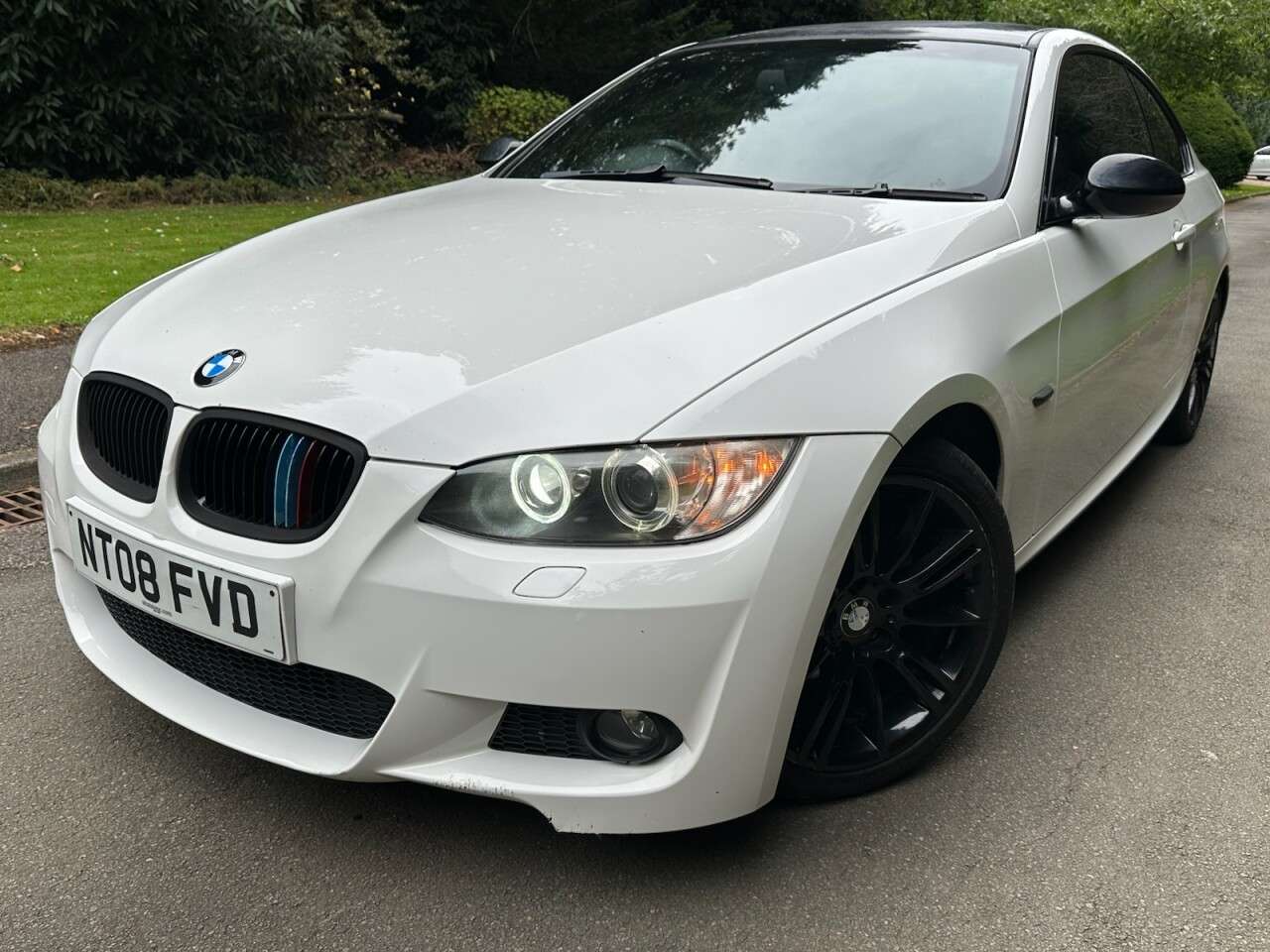 A 2008 BMW 3 SERIES 2.0 320i M Sport Coupe 2dr Petrol Manual Euro 4 (170 ps) P/X TO CLEAR, LONG A 2008 BMW 3 SERIES 2.0 320i M Sport Coupe 2dr Petrol Manual Euro 4 (170 ps) P/X TO CLEAR, LONG
