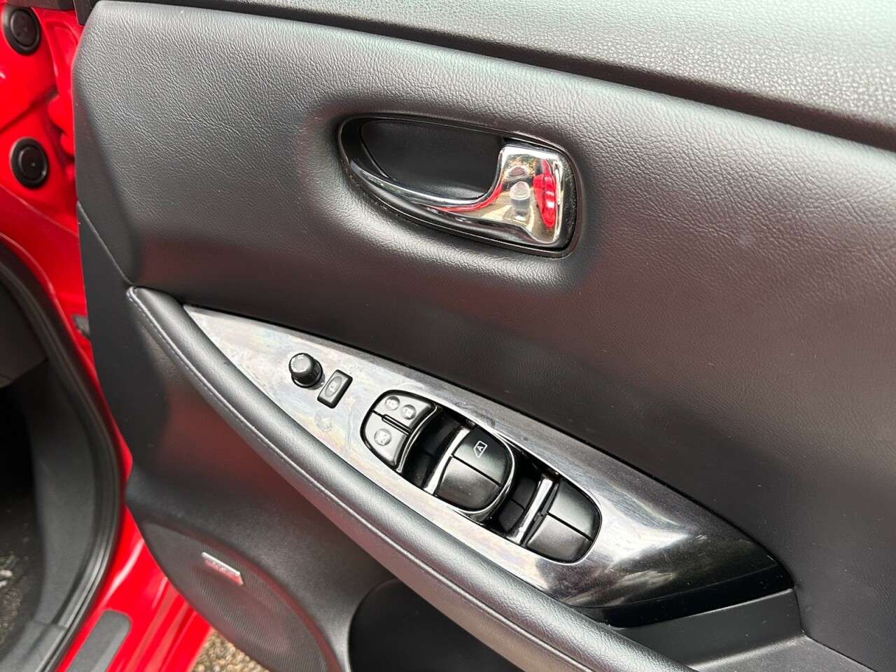 2017 NISSAN LEAF 2017 NISSAN LEAF