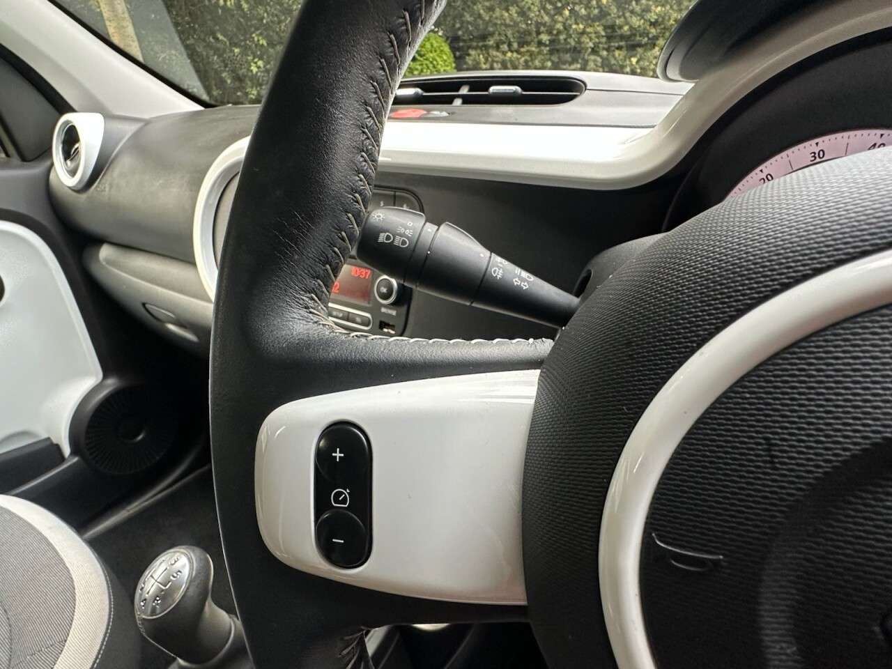 2014 RENAULT TWINGO 2014 RENAULT TWINGO