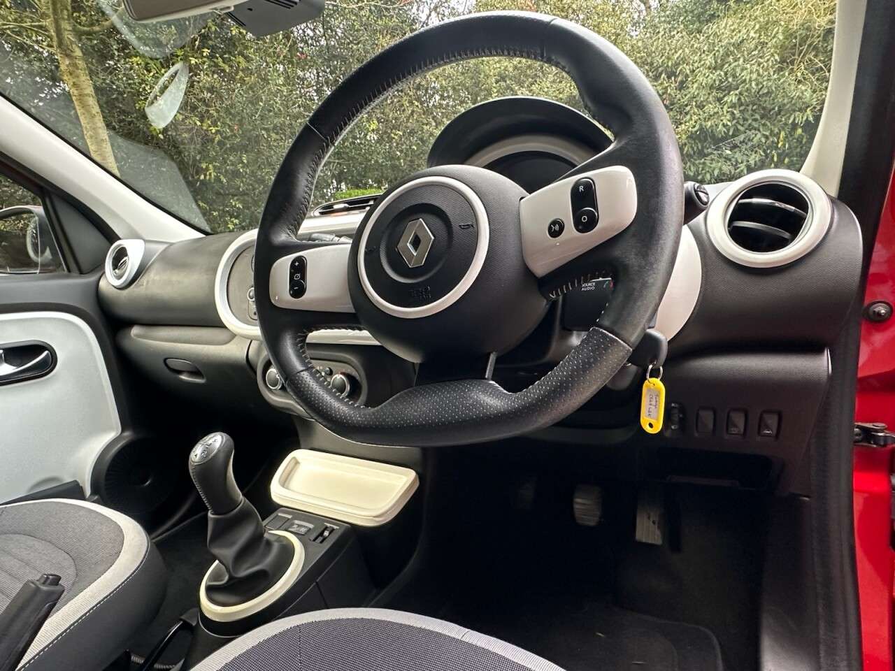 2014 RENAULT TWINGO 2014 RENAULT TWINGO