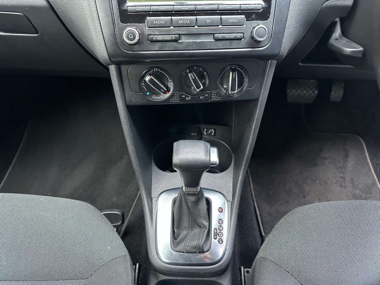 2010 VOLKSWAGEN POLO 2010 VOLKSWAGEN POLO