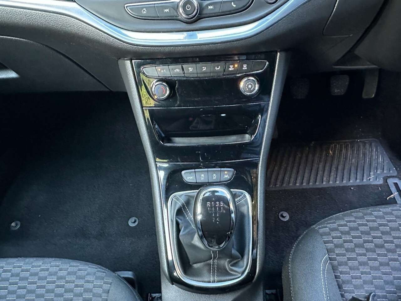 2016 VAUXHALL ASTRA 2016 VAUXHALL ASTRA