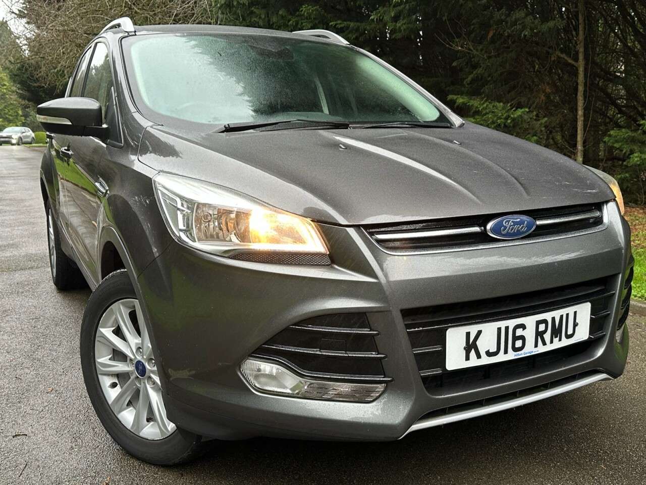 A 2016 FORD KUGA TITANIUM TDCI A 2016 FORD KUGA TITANIUM TDCI