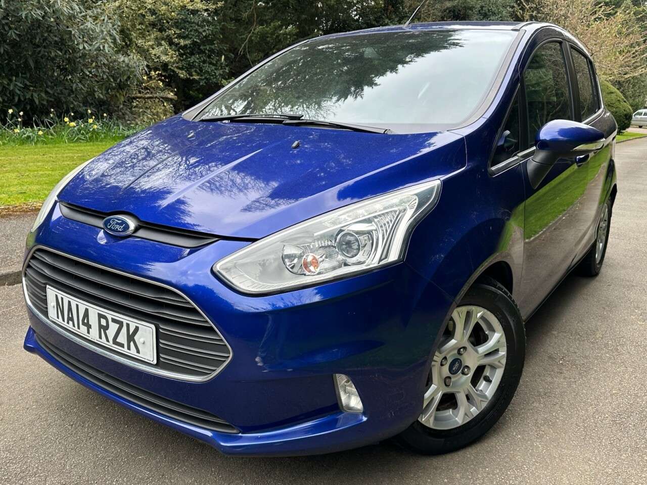 A 2014 FORD B-MAX 1.5 TDCi Zetec MPV 5dr Diesel Manual Euro 5 (75 ps) Cheap Insurance, Practi A 2014 FORD B-MAX 1.5 TDCi Zetec MPV 5dr Diesel Manual Euro 5 (75 ps) Cheap Insurance, Practi