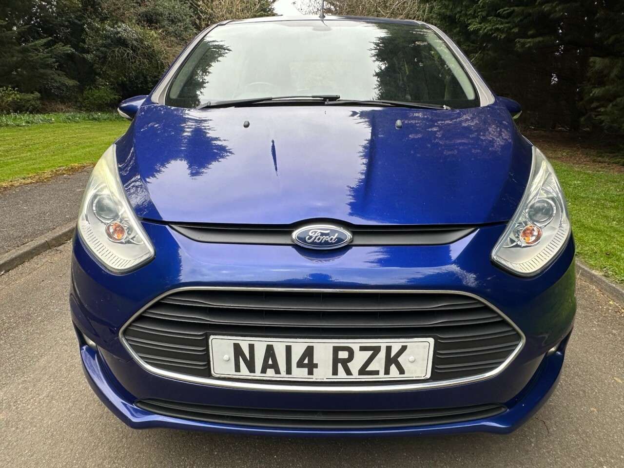 A 2014 FORD B-MAX 1.5 TDCi Zetec MPV 5dr Diesel Manual Euro 5 (75 ps) Cheap Insurance, Practi A 2014 FORD B-MAX 1.5 TDCi Zetec MPV 5dr Diesel Manual Euro 5 (75 ps) Cheap Insurance, Practi