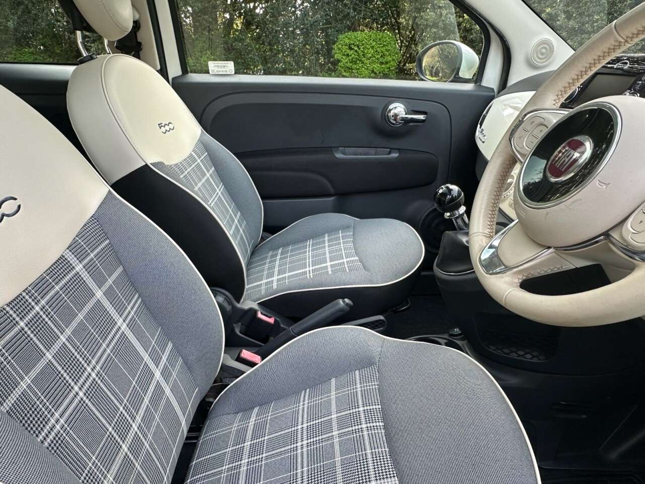 2016 FIAT 500 2016 FIAT 500