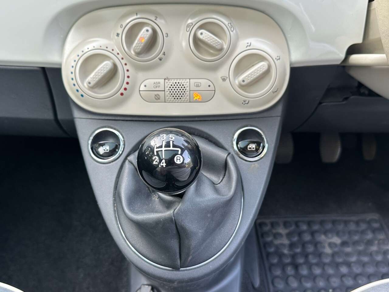 2016 FIAT 500 2016 FIAT 500