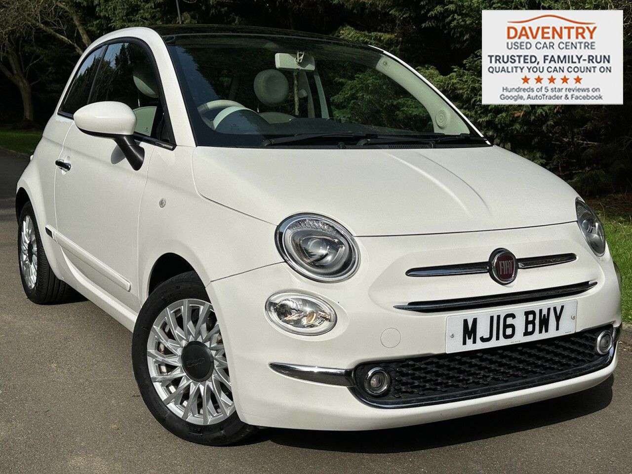 A 2016 FIAT 500 1.2 Lounge Hatchback 3dr Petrol Manual Euro 6 (s/s) (69 bhp) ULEZ, Panorami A 2016 FIAT 500 1.2 Lounge Hatchback 3dr Petrol Manual Euro 6 (s/s) (69 bhp) ULEZ, Panorami