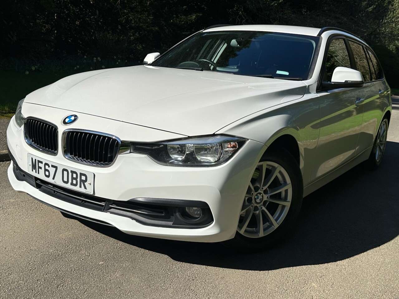 A 2017 BMW 3 SERIES 2.0 320d ED Plus Touring 5dr Diesel Manual Euro 6 (s/s) (163 ps) Over £1200 A 2017 BMW 3 SERIES 2.0 320d ED Plus Touring 5dr Diesel Manual Euro 6 (s/s) (163 ps) Over £1200