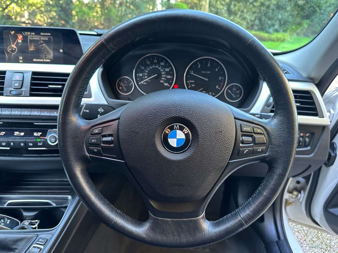 2017 BMW 3 SERIES 2017 BMW 3 SERIES