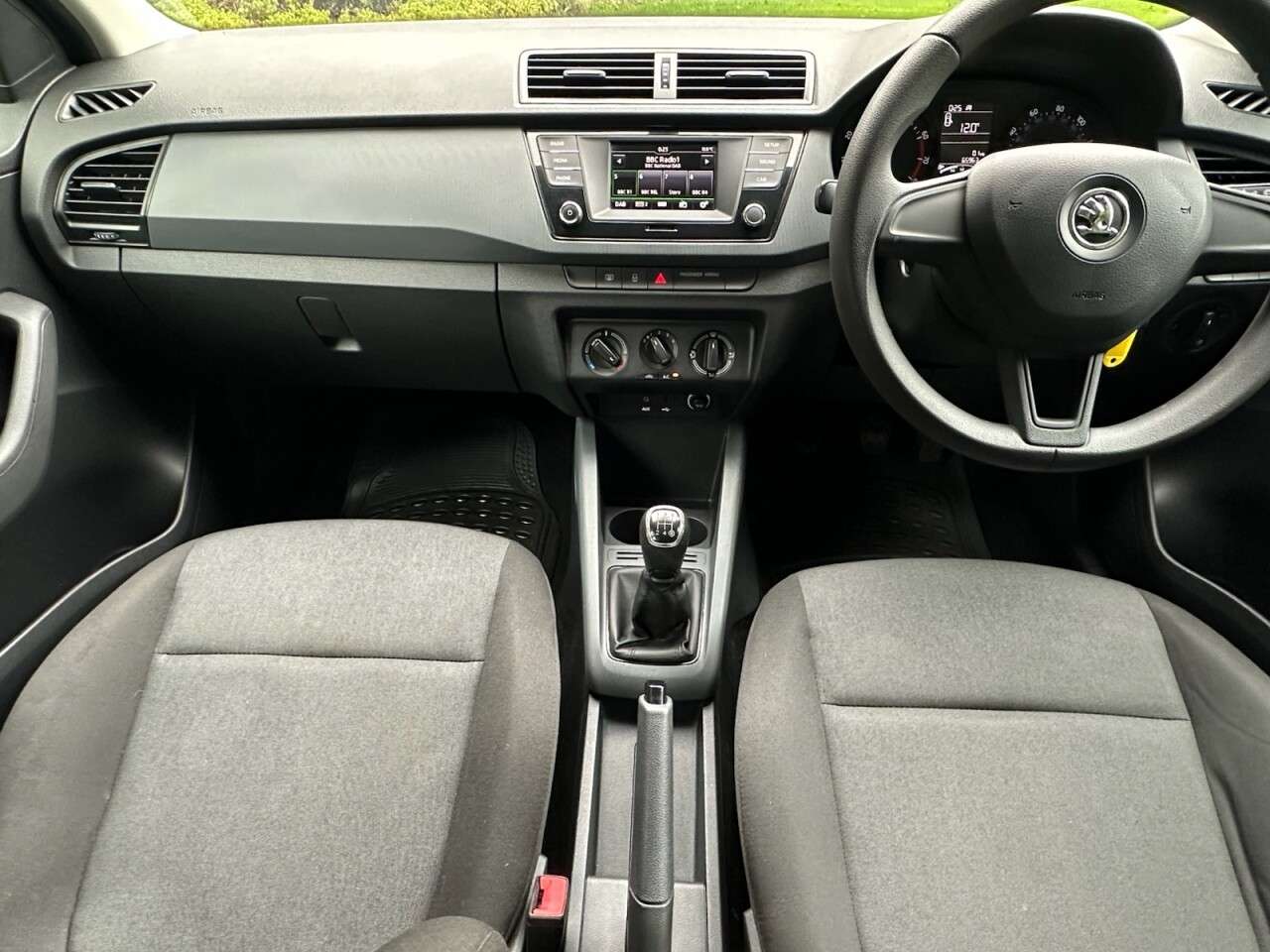 2016 SKODA FABIA 2016 SKODA FABIA