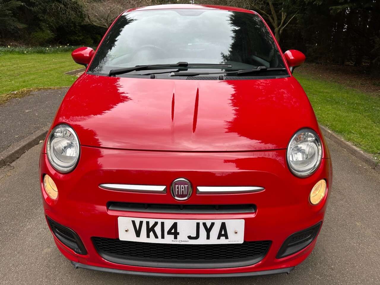 A 2014 FIAT 500 1.2 S Hatchback 3dr Petrol Manual Euro 6 (s/s) (69 bhp) Low Running Costs, A 2014 FIAT 500 1.2 S Hatchback 3dr Petrol Manual Euro 6 (s/s) (69 bhp) Low Running Costs,