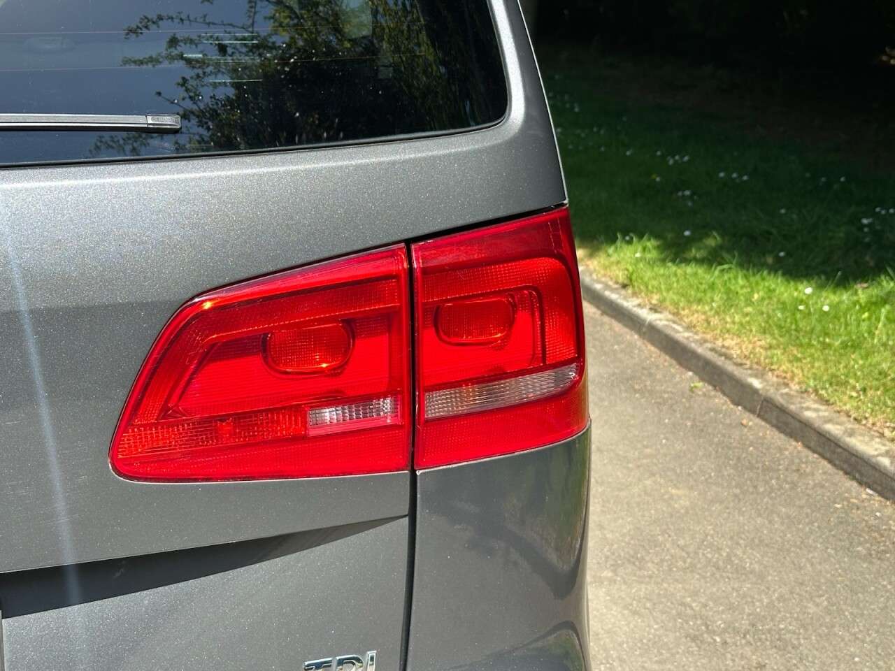 2010 VOLKSWAGEN TOURAN 2010 VOLKSWAGEN TOURAN