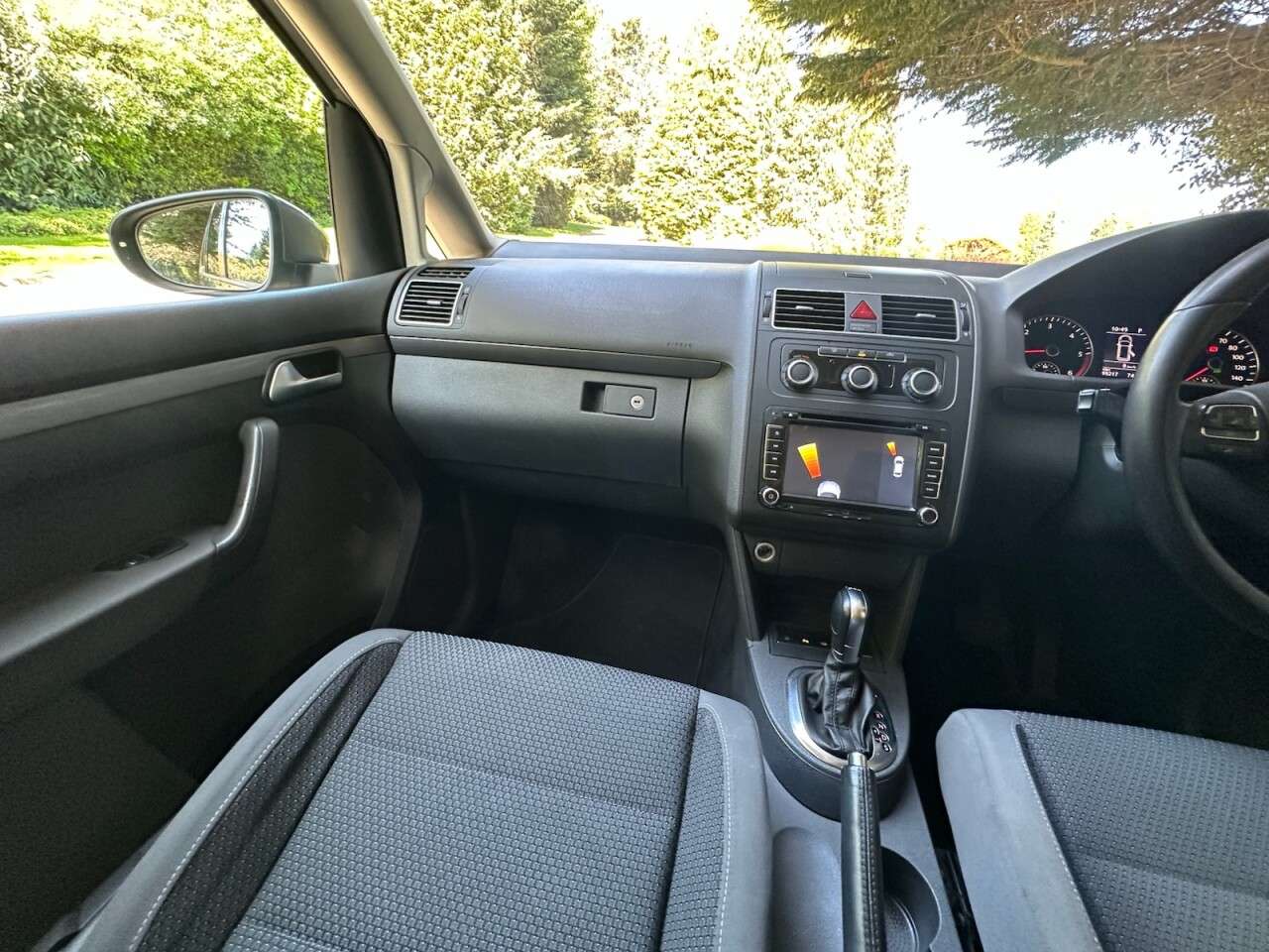 2010 VOLKSWAGEN TOURAN 2010 VOLKSWAGEN TOURAN