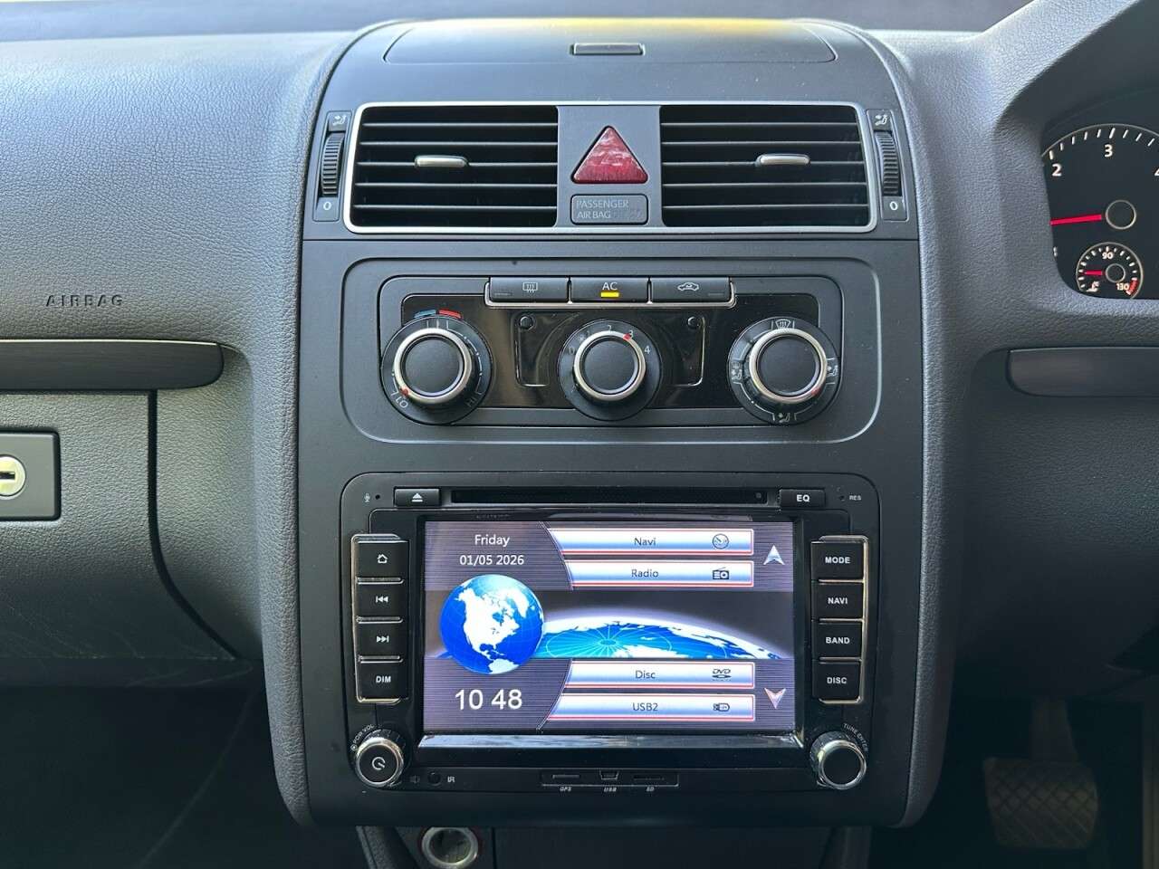 2010 VOLKSWAGEN TOURAN 2010 VOLKSWAGEN TOURAN