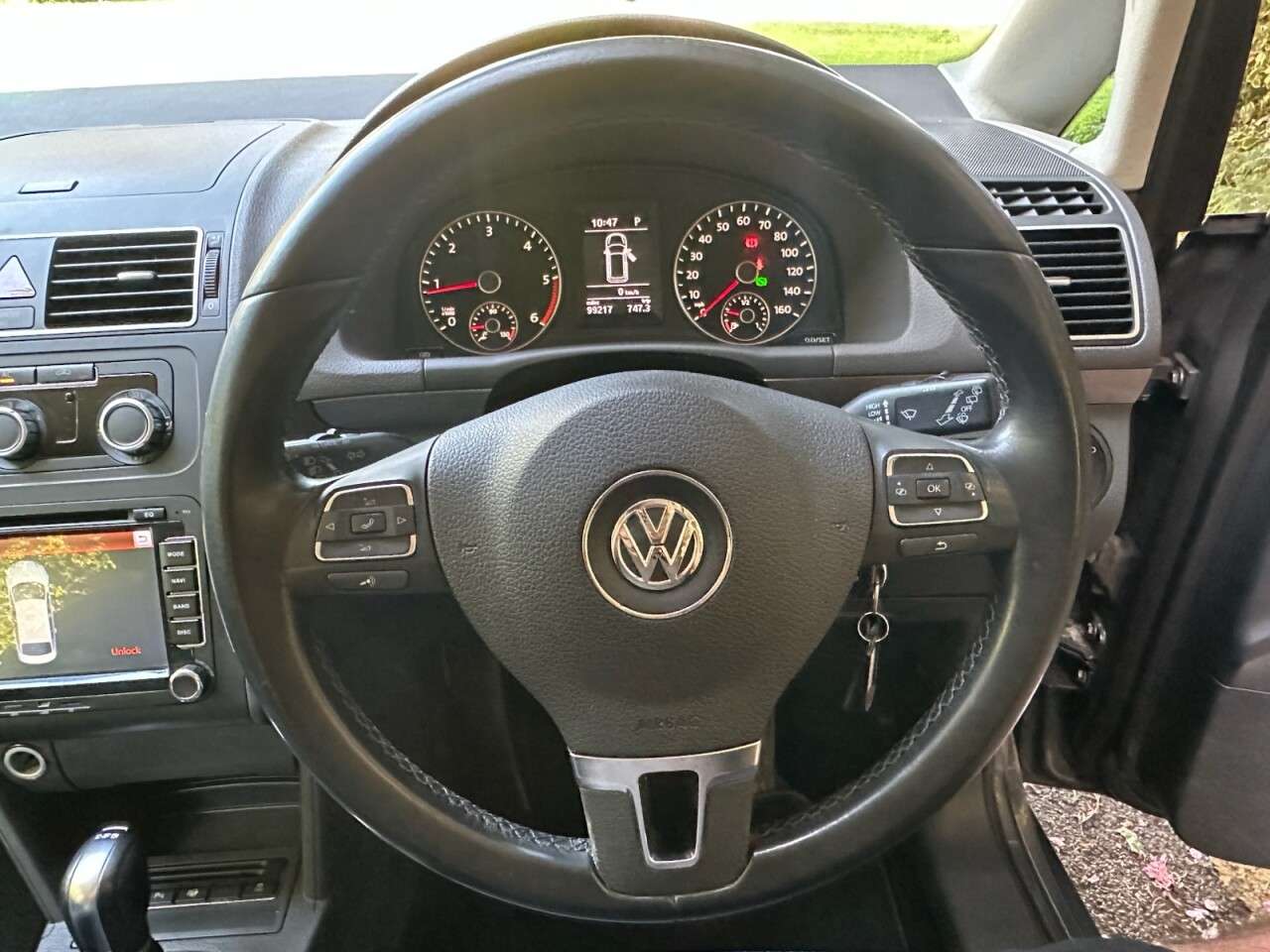 2010 VOLKSWAGEN TOURAN 2010 VOLKSWAGEN TOURAN