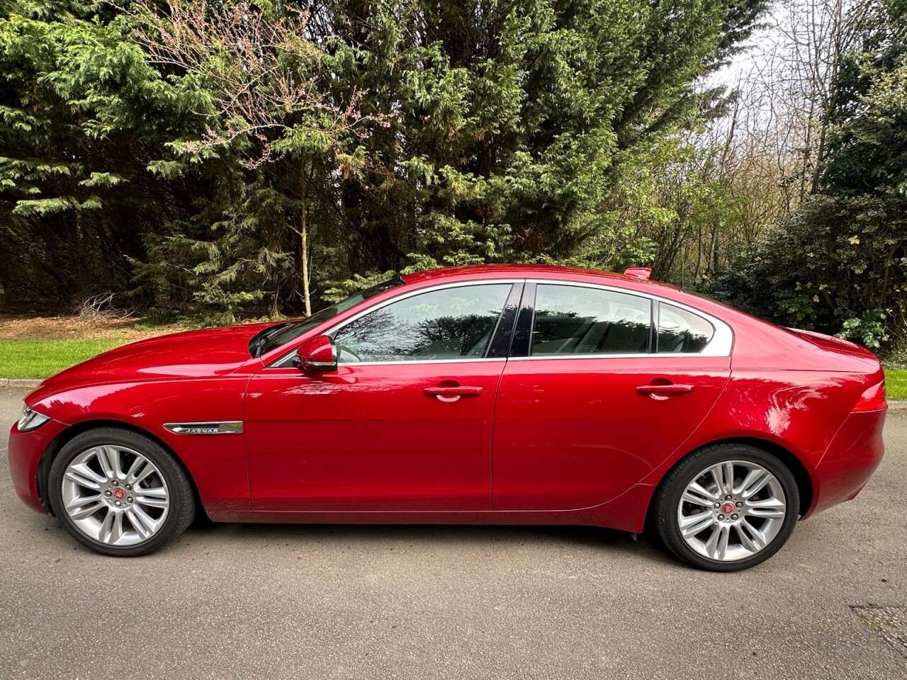 2017 JAGUAR XE 2017 JAGUAR XE