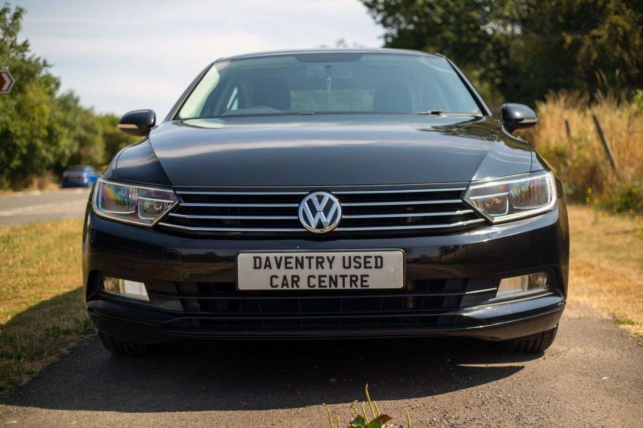A 2016 VOLKSWAGEN PASSAT 2.0 TDI BlueMotion Tech S Saloon 4dr Diesel Manual Euro 6 (s/s) (150 ps) Ke A 2016 VOLKSWAGEN PASSAT 2.0 TDI BlueMotion Tech S Saloon 4dr Diesel Manual Euro 6 (s/s) (150 ps) Ke