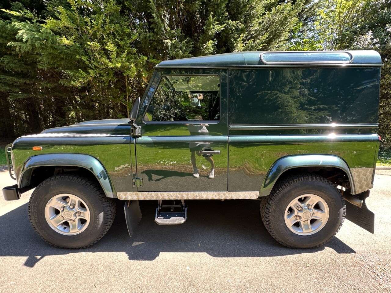 2011 LAND ROVER DEFENDER 2011 LAND ROVER DEFENDER