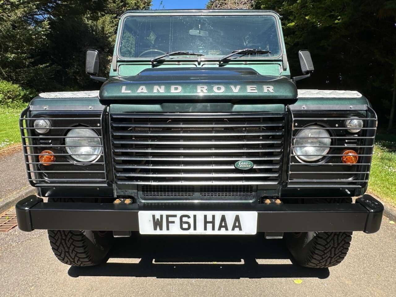 2011 LAND ROVER DEFENDER 2011 LAND ROVER DEFENDER